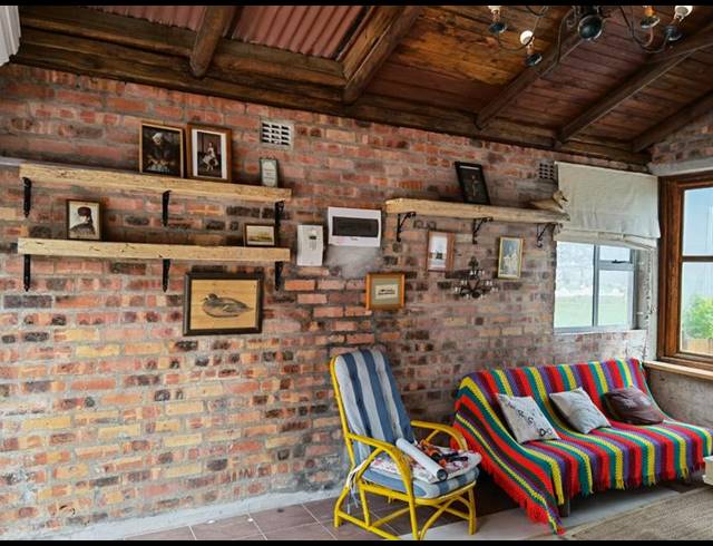 1 BEDROOM PROPERTY TO RENT IN CLOVELLY